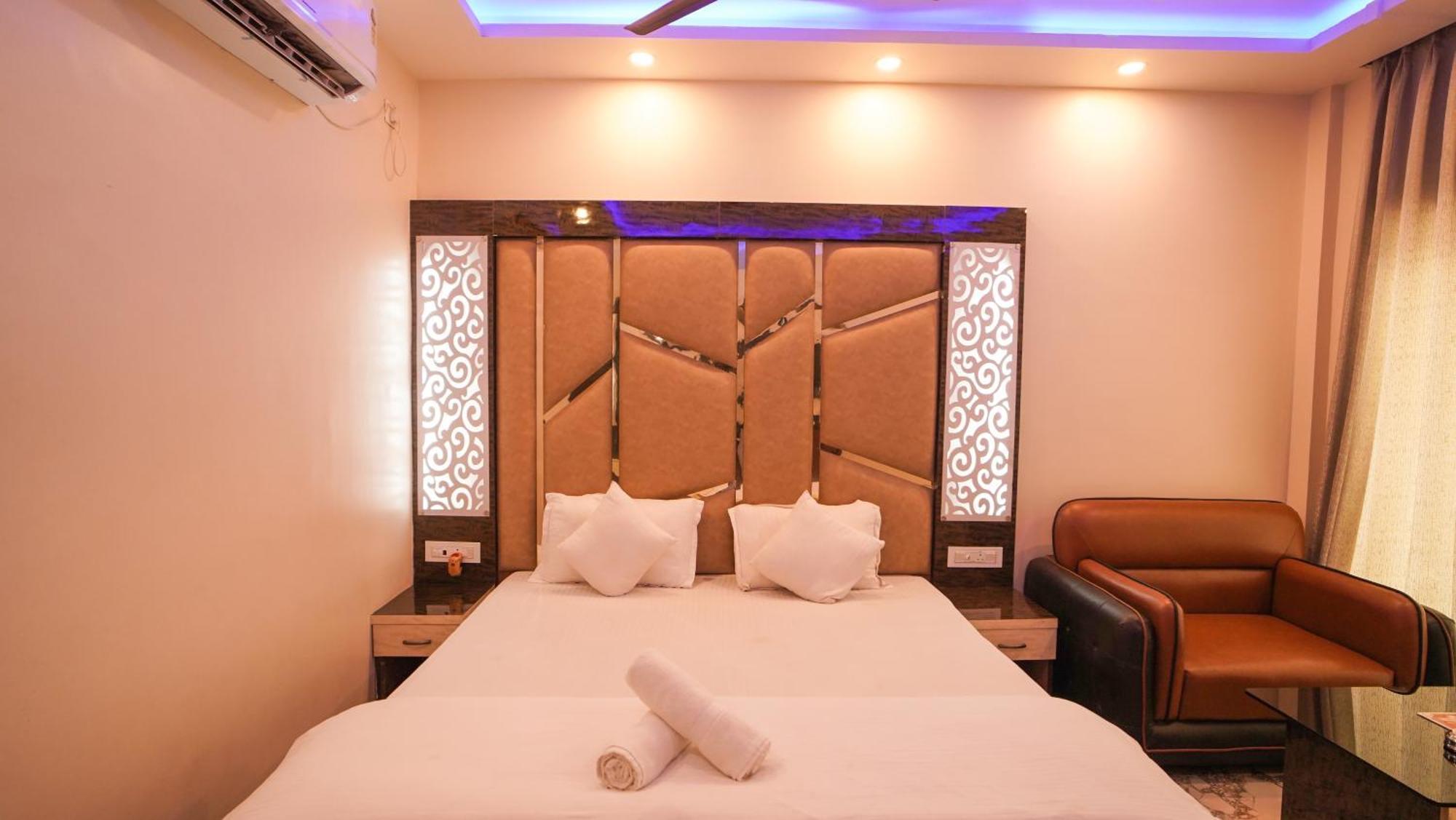 Sea Queen Beach Resort On Beach !! Couple Friendly Family Resort !! Mandarmani Exterior foto